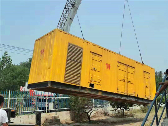 育才镇300KW柴油发电机组油耗是多少?